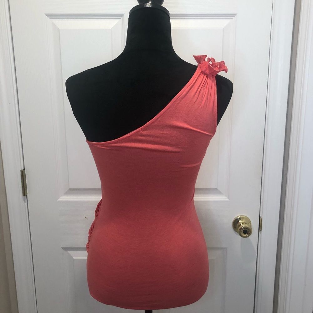 Body Central drape front one strap tank w/ crepe floral silver tip design - Picture 7 of 8